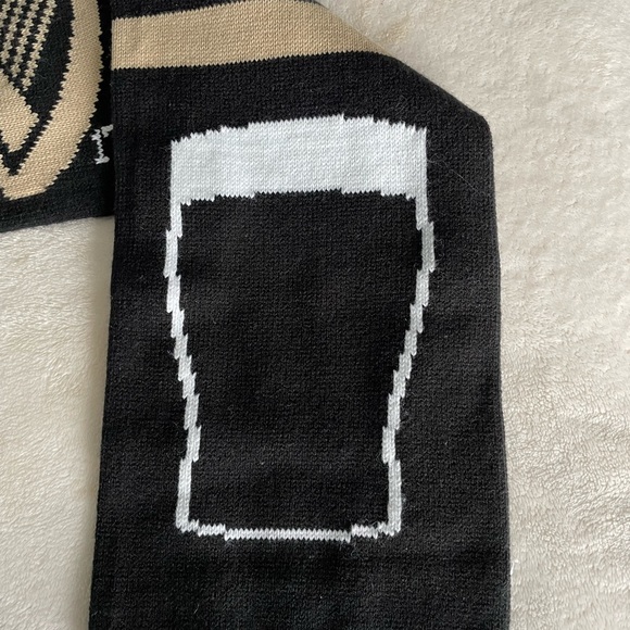 BRAND NEW Guinness Scarf - Picture 4 of 4